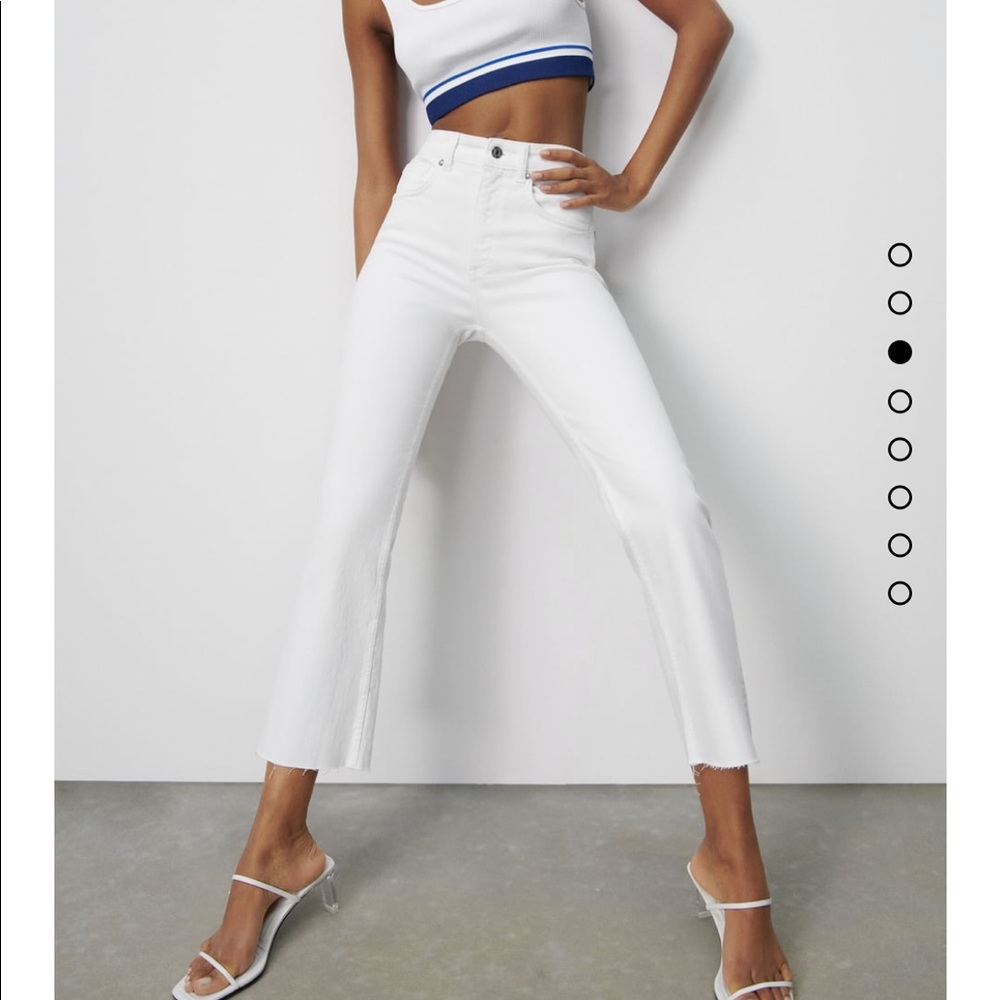 Zara white cropped flare jeans (2)